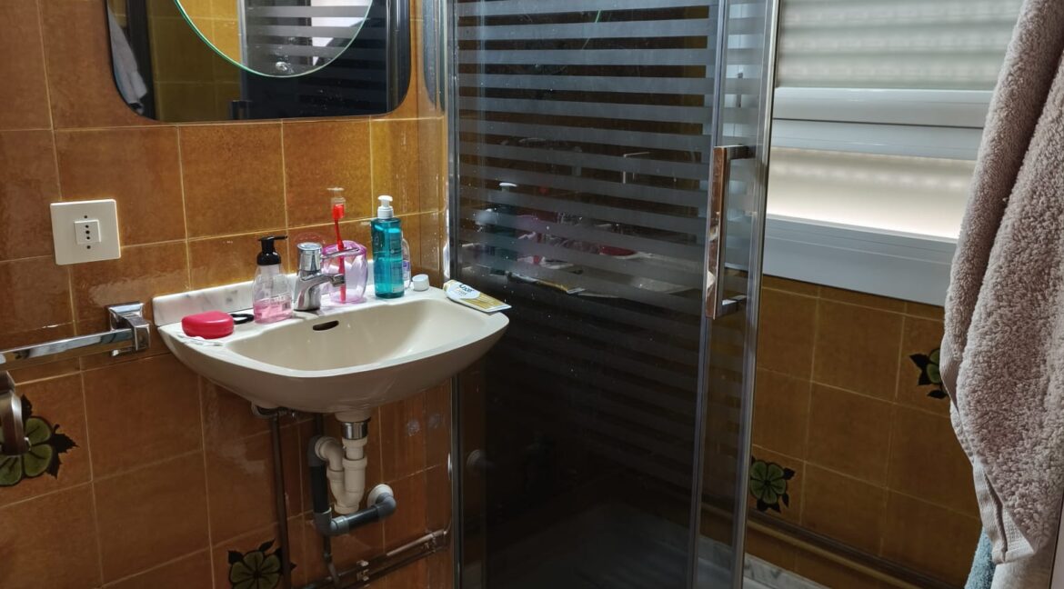 Baño ambar 1