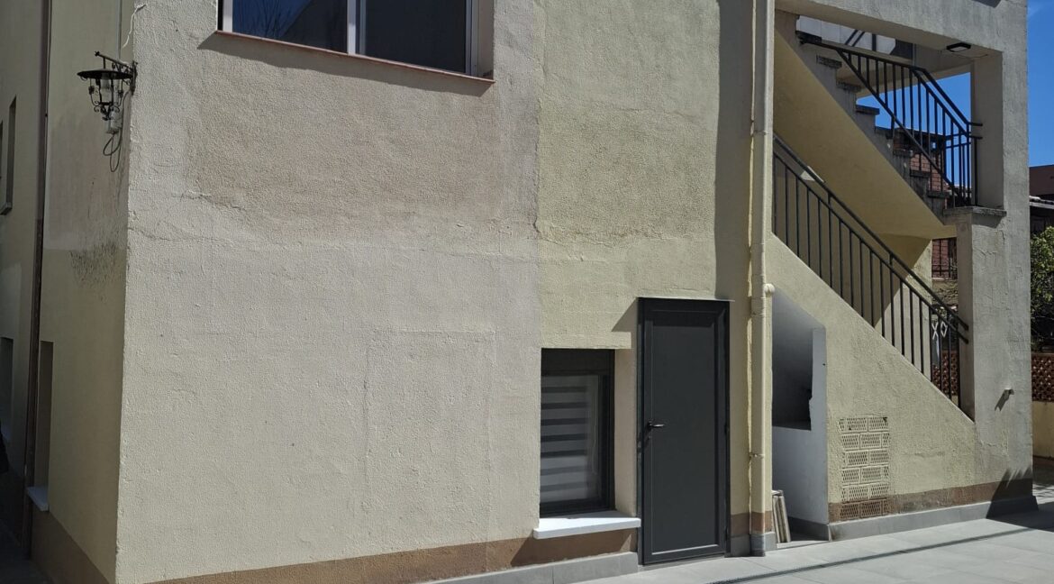 FACHADA CASA TRASERA