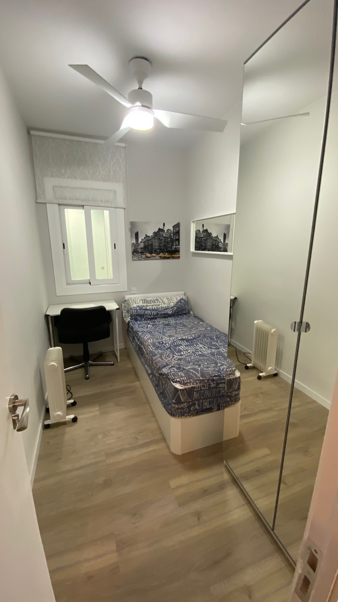 Code 1017695  “Manhatan”  –  Single room in brand new student flat. Sabadell well communicated. Creu Alta